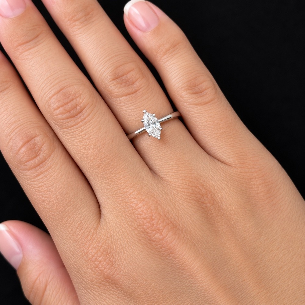 925 Sterling Silver Marquise Cut Clear Stone Solitaire Ring Size 6 Dainty